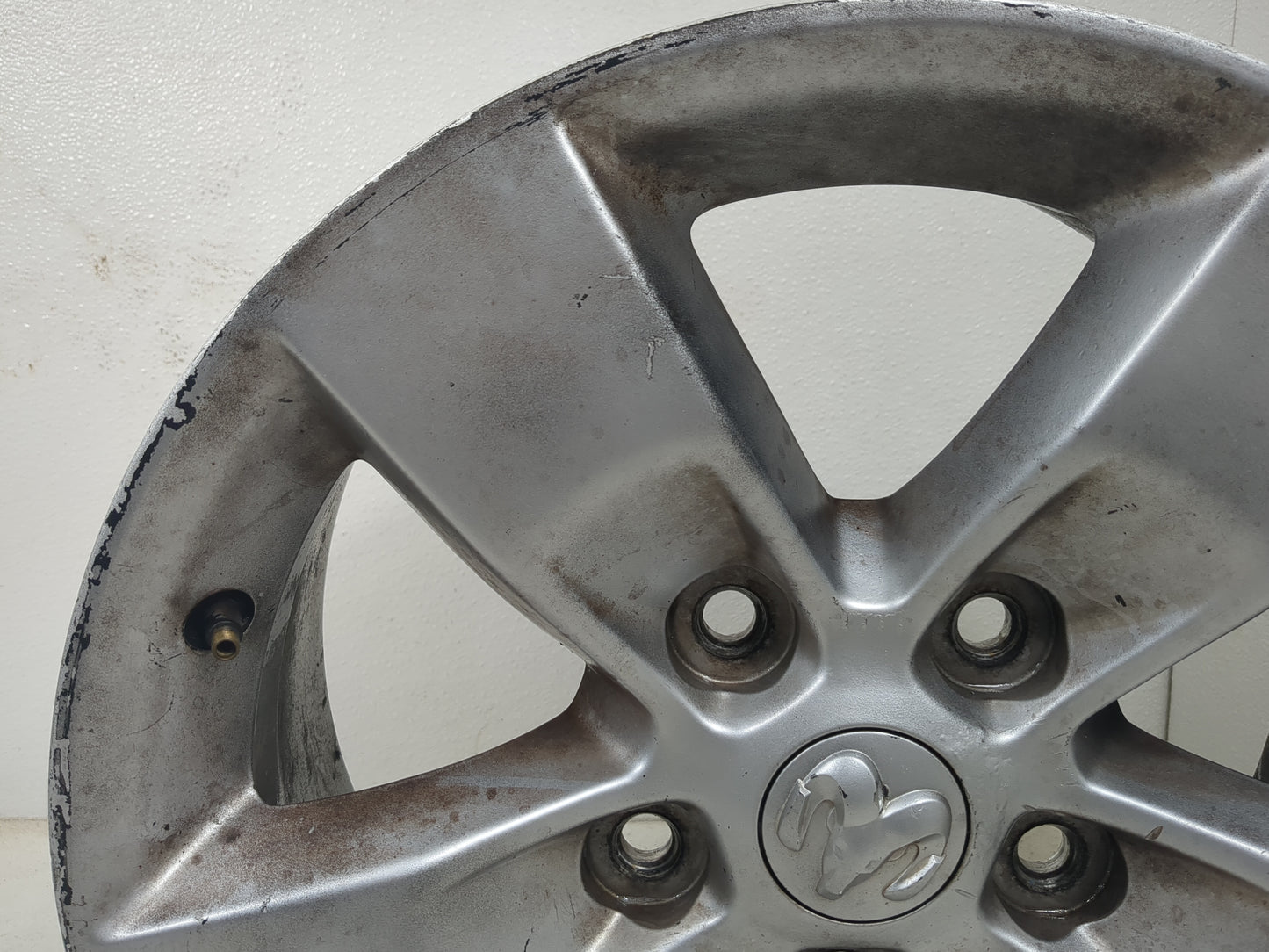 2011-2022 Ram 1500 Oem Wheel Rim 1397403 - Oemusedautoparts1.com