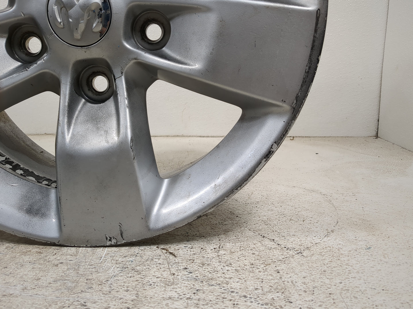 2011-2022 Ram 1500 Oem Wheel Rim 1397406 - Oemusedautoparts1.com
