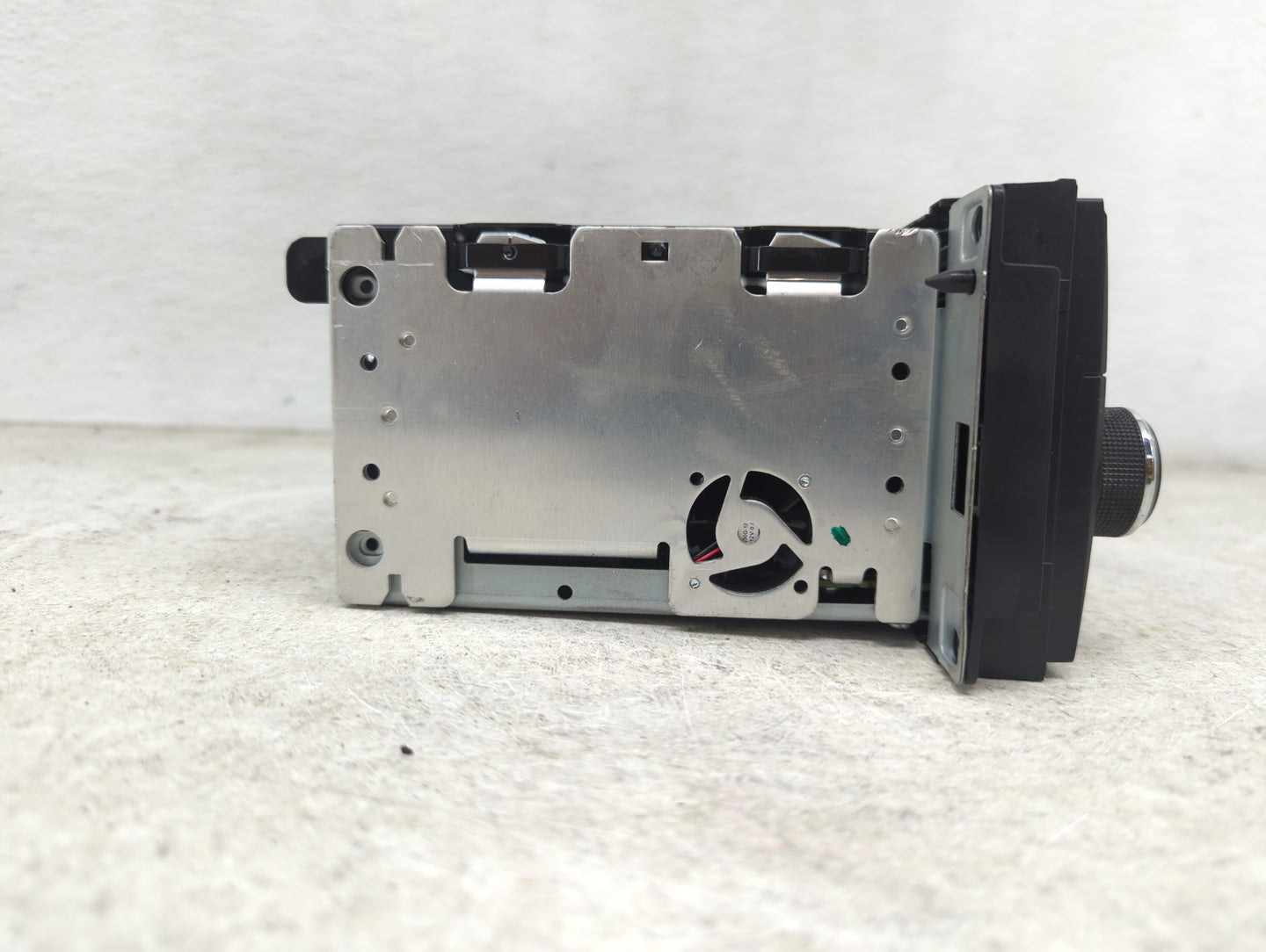 2011 Ram 1500 Radio AM FM Cd Player Receiver Replacement P/N:P05091228AC QH2XN9 Fits Fits 2008 2009 2010 OEM Used Auto Parts