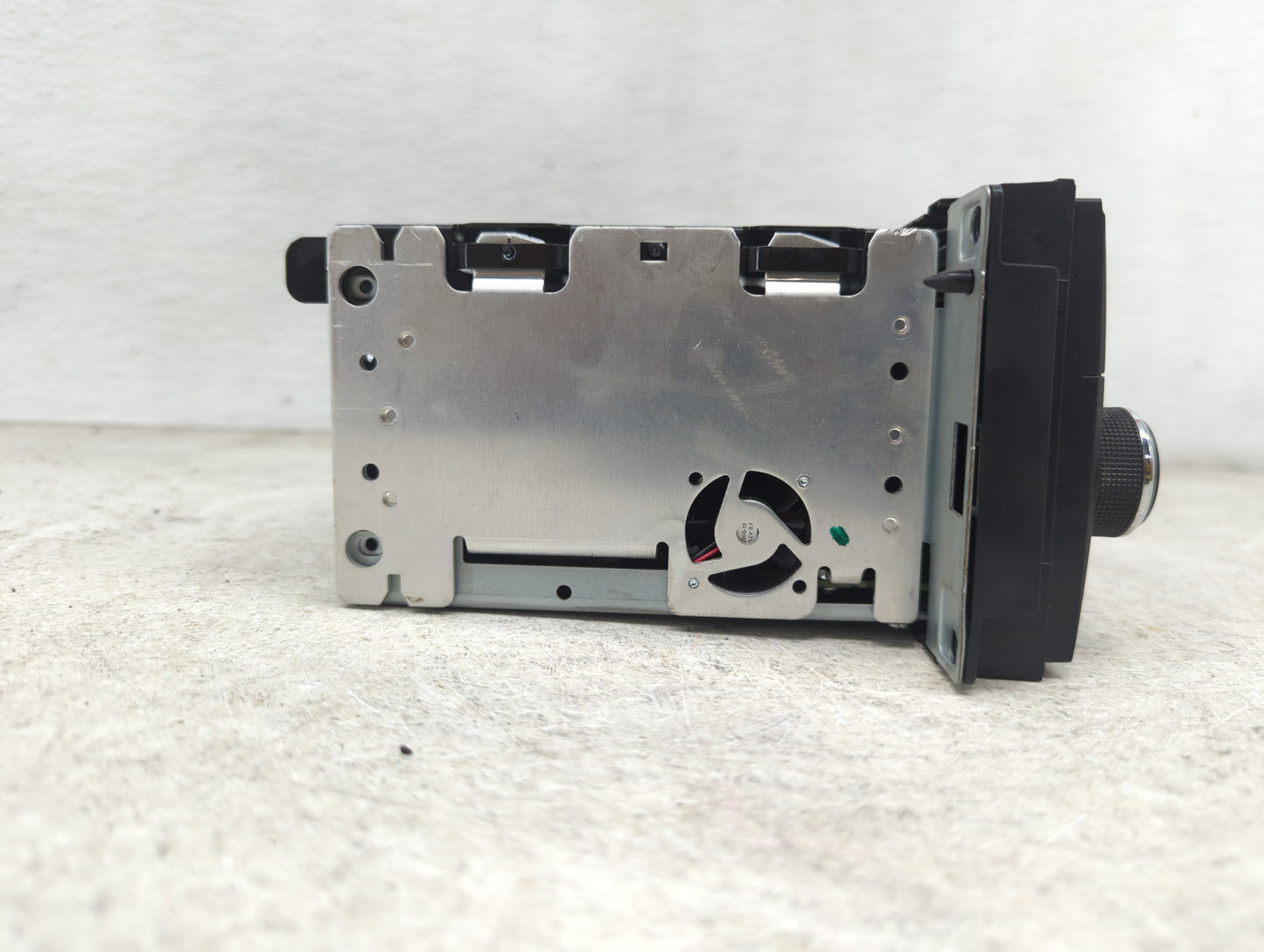 2011 Ram 1500 Radio AM FM Cd Player Receiver Replacement P/N:P05091228AC QH2XN9 Fits Fits 2008 2009 2010 OEM Used Auto Parts
