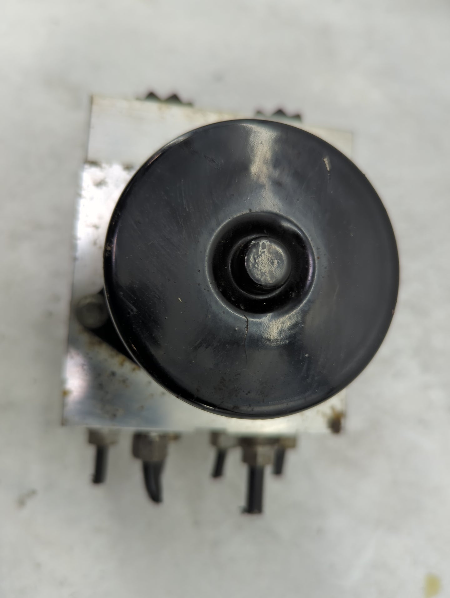 2011 Ram 1500 ABS Pump Control Module Replacement P/N:P04779843AA 227456-101 Fits OEM Used Auto Parts - Oemusedautoparts1.co