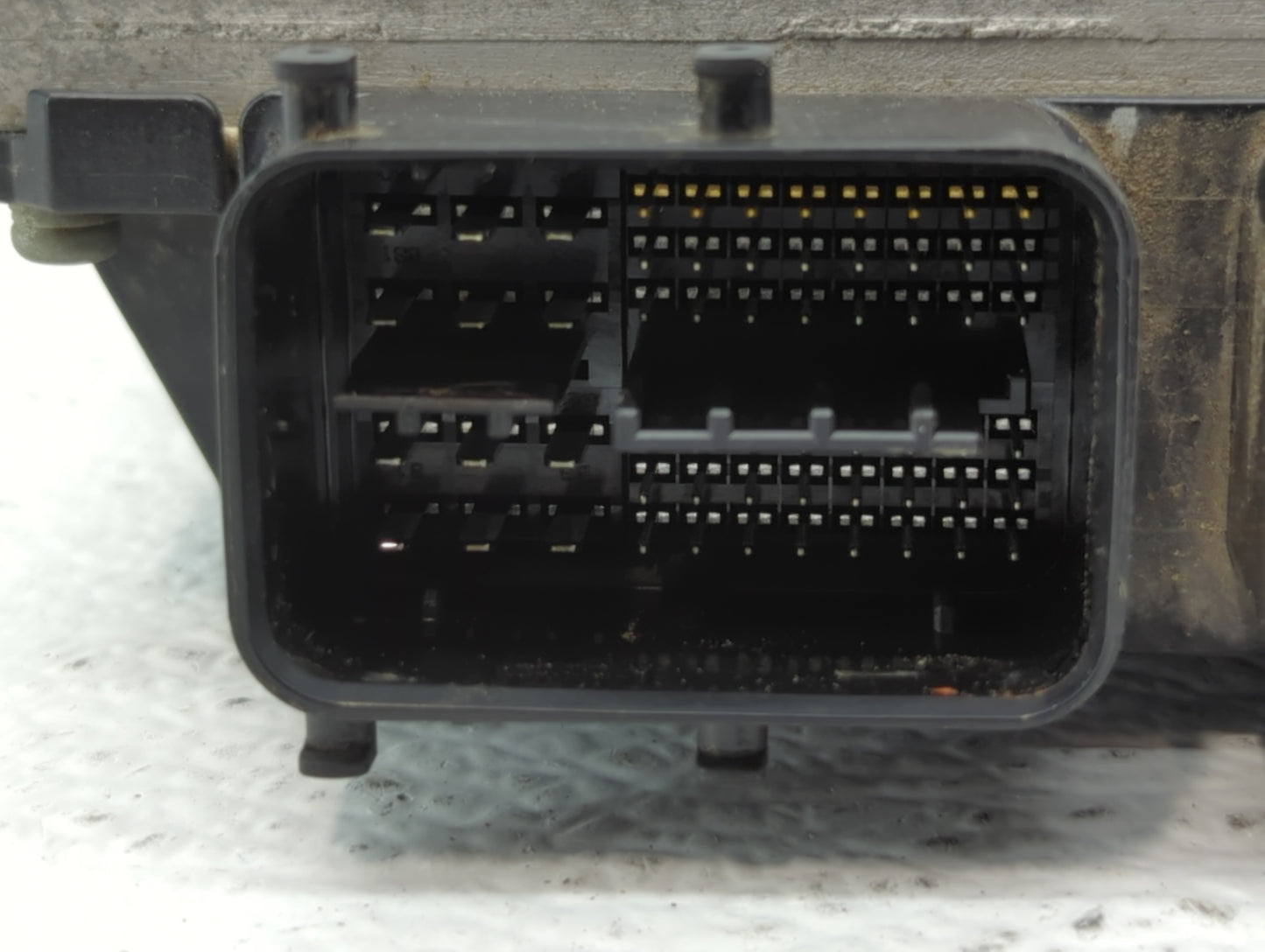 2011 Scion Tc PCM Engine Control Computer ECU ECM PCU OEM P/N:89661-21530 Fits OEM Used Auto Parts - Oemusedautoparts1.com