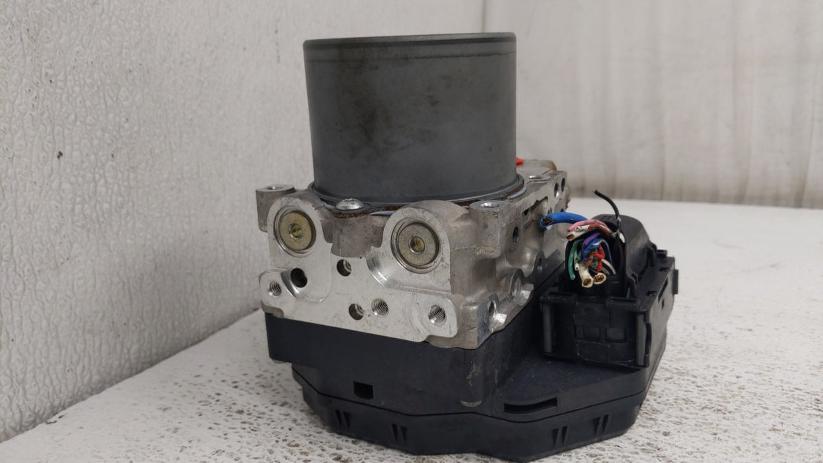 2011 Scion Xb Anti-Lock Brake ABS Pump Module Actuator OEM Fits OEM Used Auto Parts - Oemusedautoparts1.com