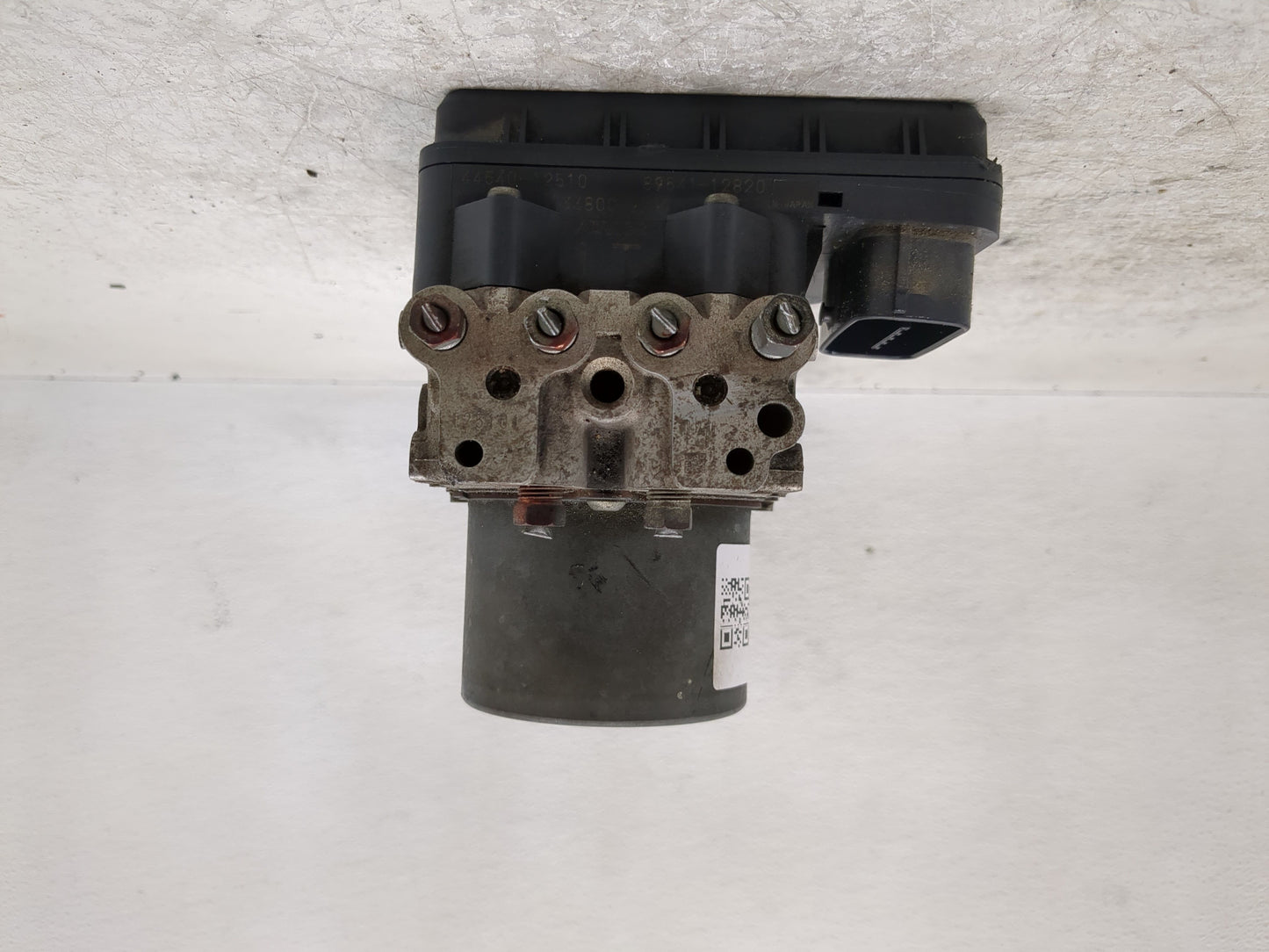 2011 Scion Xb ABS Pump Control Module Replacement P/N:89541-12820 44540-12510 Fits OEM Used Auto Parts - Oemusedautoparts1.c