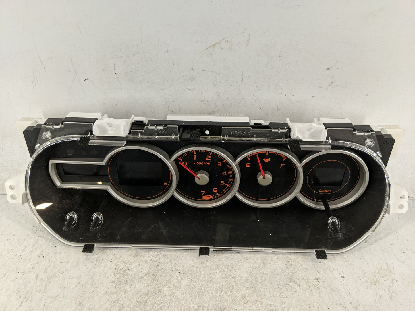 2011 Scion Xb Instrument Cluster Speedometer Gauges P/N:157550-2811 83800-12Q40 Fits OEM Used Auto Parts - Oemusedautoparts1
