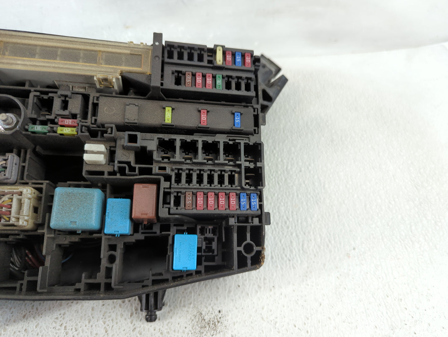 2008-2015 Scion Xb Fusebox Fuse Box Panel Relay Module P/N:82662-12450 Fits Fits 2008 2009 2010 2011 2012 2013 2014 2015 OEM