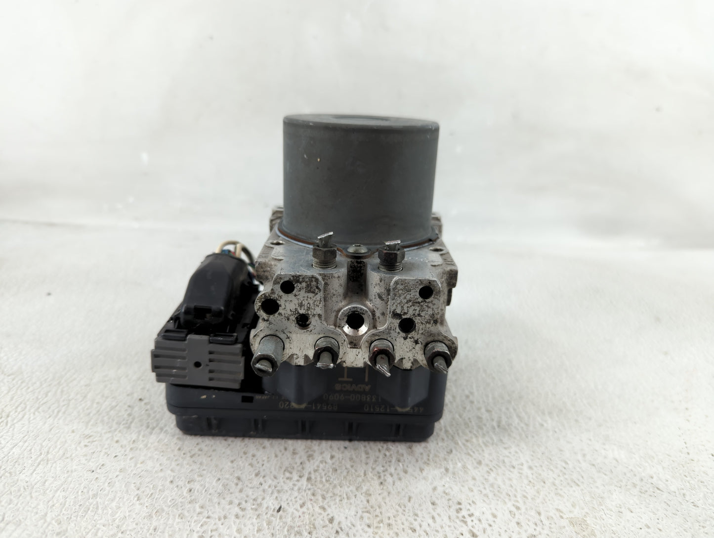 2011 Scion Xb ABS Pump Control Module Replacement P/N:89541-12820 44540-12510 Fits OEM Used Auto Parts - Oemusedautoparts1.c