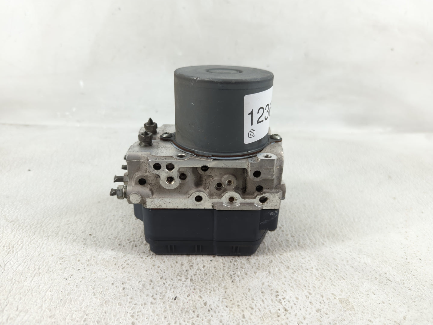 2011 Scion Xb ABS Pump Control Module Replacement P/N:89541-12820 44540-12510 Fits OEM Used Auto Parts - Oemusedautoparts1.c