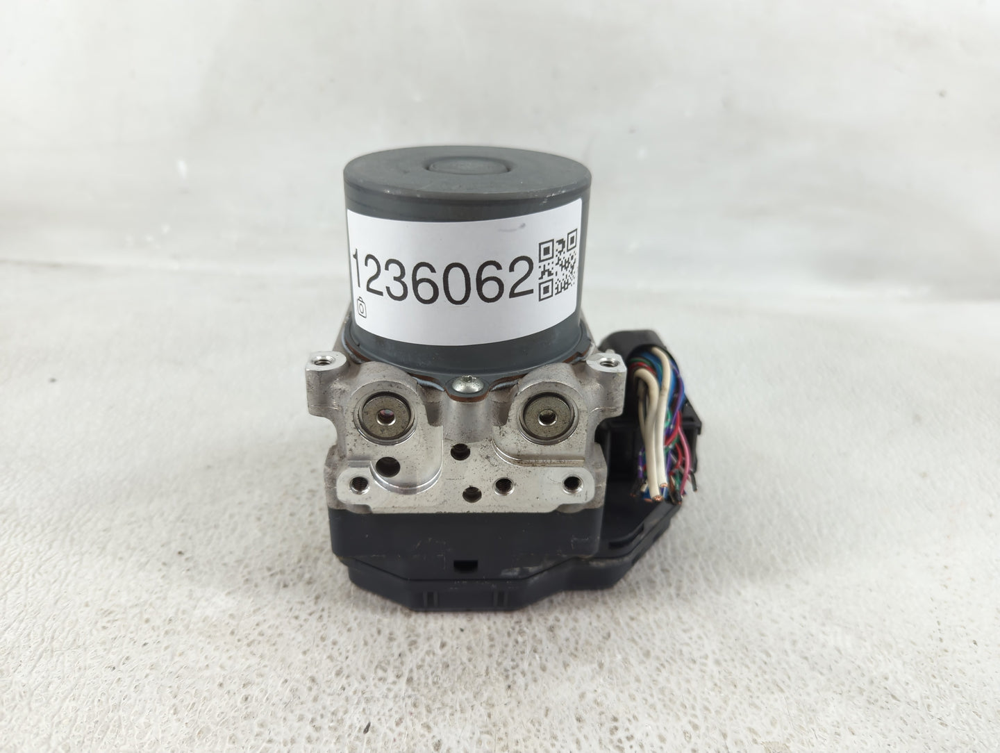 2011 Scion Xb ABS Pump Control Module Replacement P/N:89541-12820 44540-12510 Fits OEM Used Auto Parts - Oemusedautoparts1.c