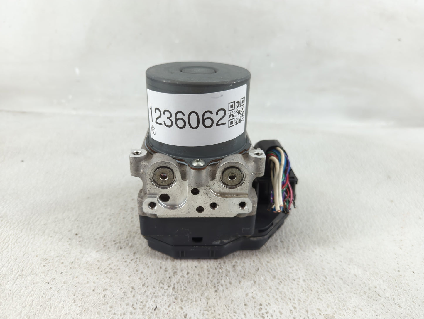 2011 Scion Xb ABS Pump Control Module Replacement P/N:89541-12820 44540-12510 Fits OEM Used Auto Parts - Oemusedautoparts1.c