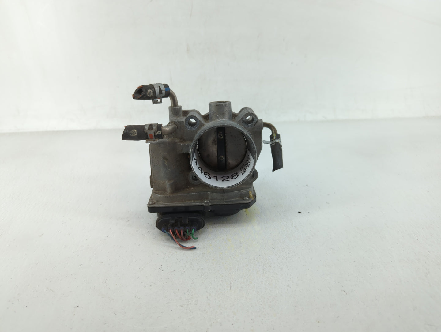 2008-2015 Scion Xb Throttle Body P/N:22030-28071 22030-28070 Fits Fits 2006 2007 2008 2009 2010 2011 2012 2013 2014 2015 OEM