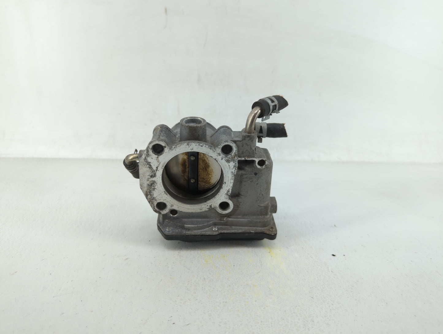 2008-2015 Scion Xb Throttle Body P/N:22030-28071 22030-28070 Fits Fits 2006 2007 2008 2009 2010 2011 2012 2013 2014 2015 OEM