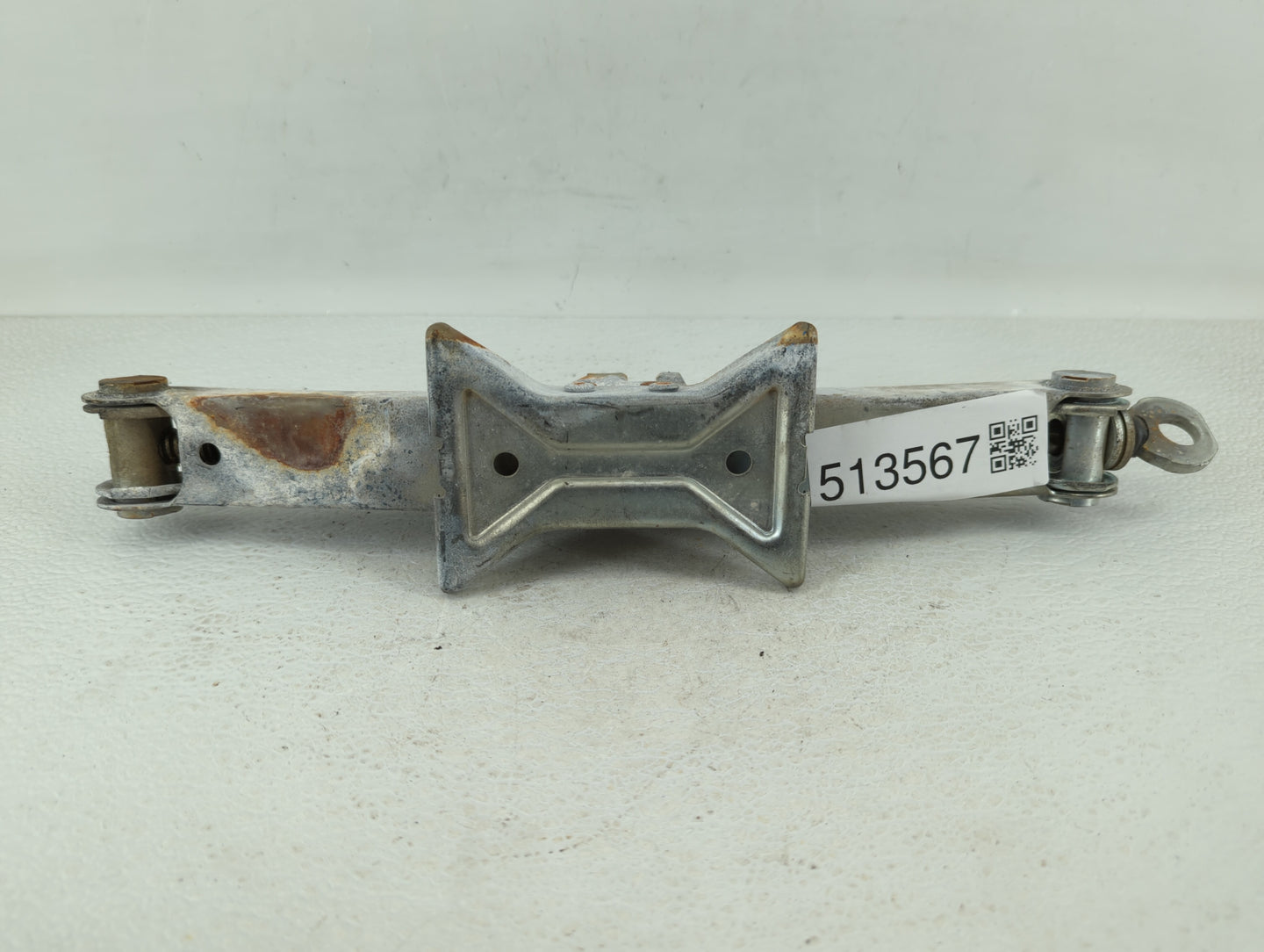 2011 Scion Xb Spare Scissor Car Jack - Oemusedautoparts1.com
