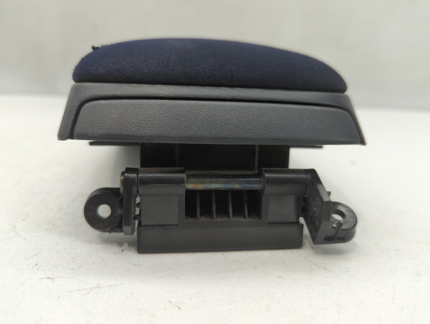 2011-2012 Scion Xb Center Console Armrest Cover Lid - Oemusedautoparts1.com