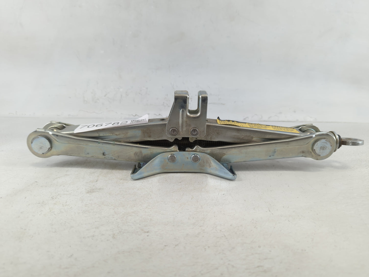 2011 Scion Xb Spare Scissor Car Jack - Oemusedautoparts1.com