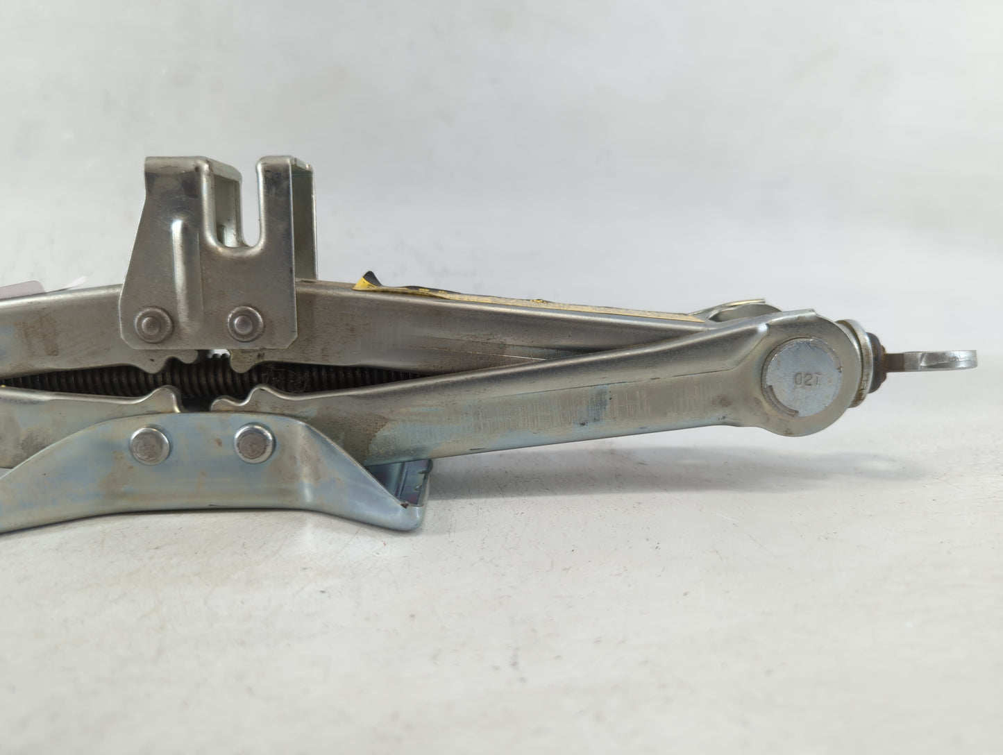 2011 Scion Xb Spare Scissor Car Jack - Oemusedautoparts1.com