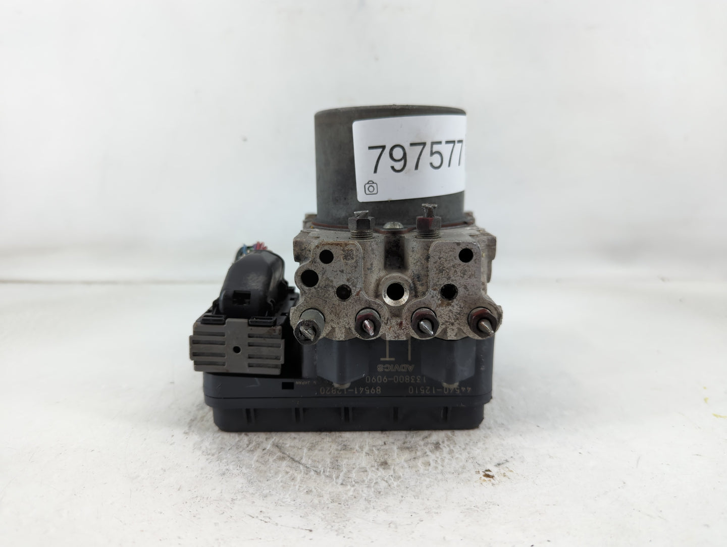 2011 Scion Xb ABS Pump Control Module Replacement P/N:133800-9090 89541-12820, 44540-12510 Fits OEM Used Auto Parts - Oemuse