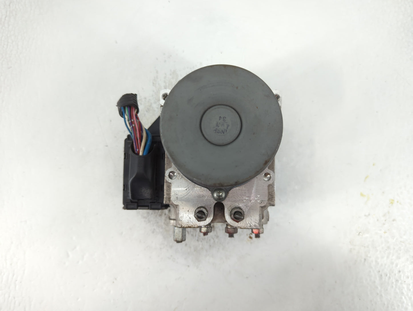 2011 Scion Xb ABS Pump Control Module Replacement P/N:133800-9090 89541-12820, 44540-12510 Fits OEM Used Auto Parts - Oemuse