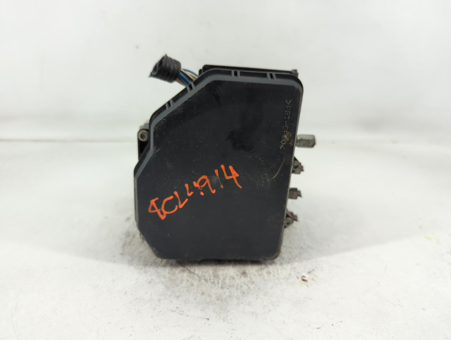 2011 Scion Xb ABS Pump Control Module Replacement P/N:133800-9090 89541-12820, 44540-12510 Fits OEM Used Auto Parts - Oemuse