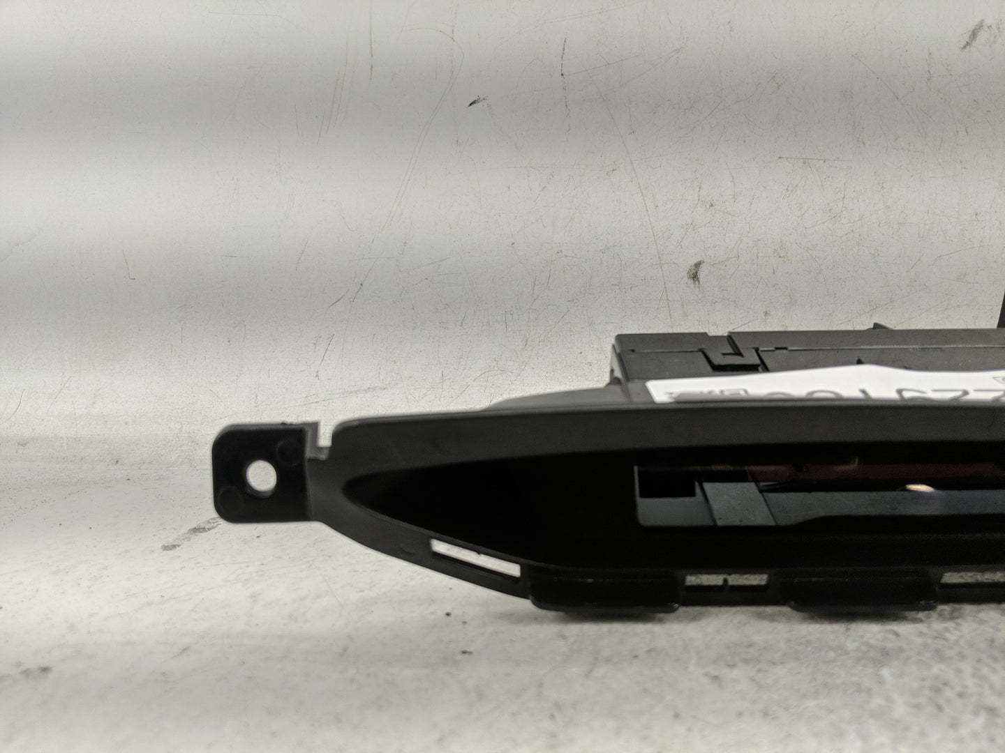 2009-2011 Subaru Forester Information Display Screen - Oemusedautoparts1.com