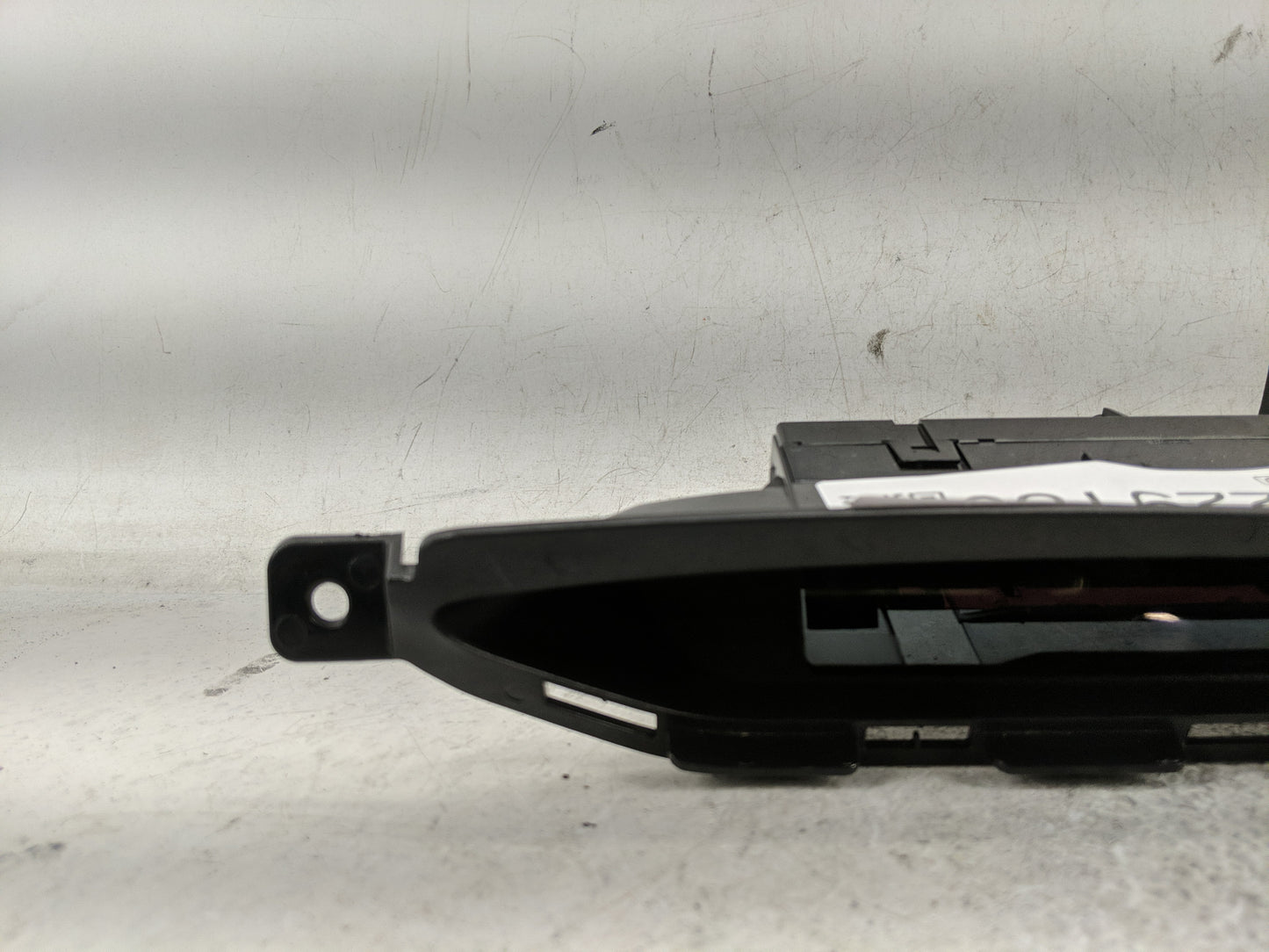 2009-2011 Subaru Forester Information Display Screen - Oemusedautoparts1.com