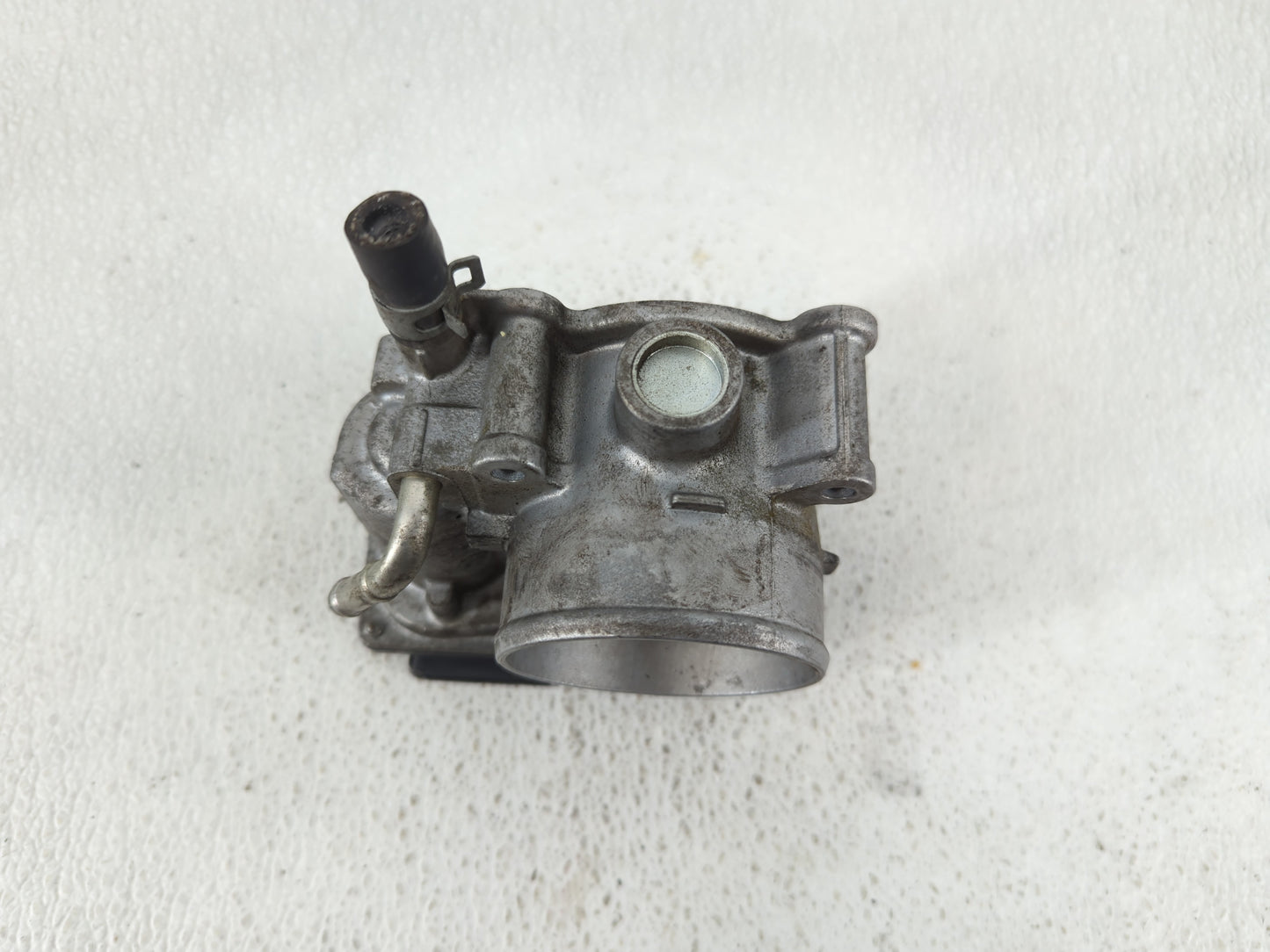 2011-2018 Subaru Forester Throttle Body P/N:16112AA3 Fits Fits 2011 2012 2013 2014 2015 2016 2017 2018 OEM Used Auto Parts -