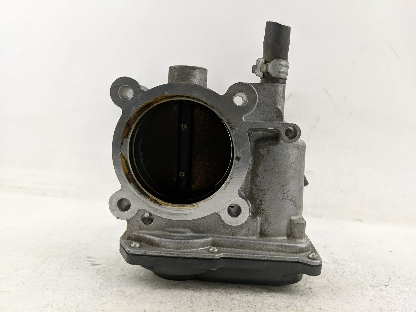 2011-2018 Subaru Forester Throttle Body P/N:16112AA3 Fits Fits 2011 2012 2013 2014 2015 2016 2017 2018 OEM Used Auto Parts -