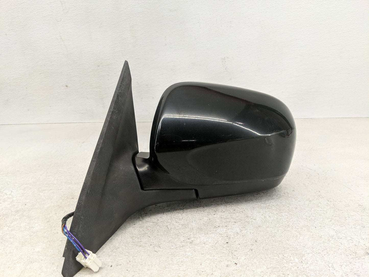 2011 Subaru Forester Driver Side View Mirror - Left Door Mirror OEM Used - Oemusedautoparts1.com