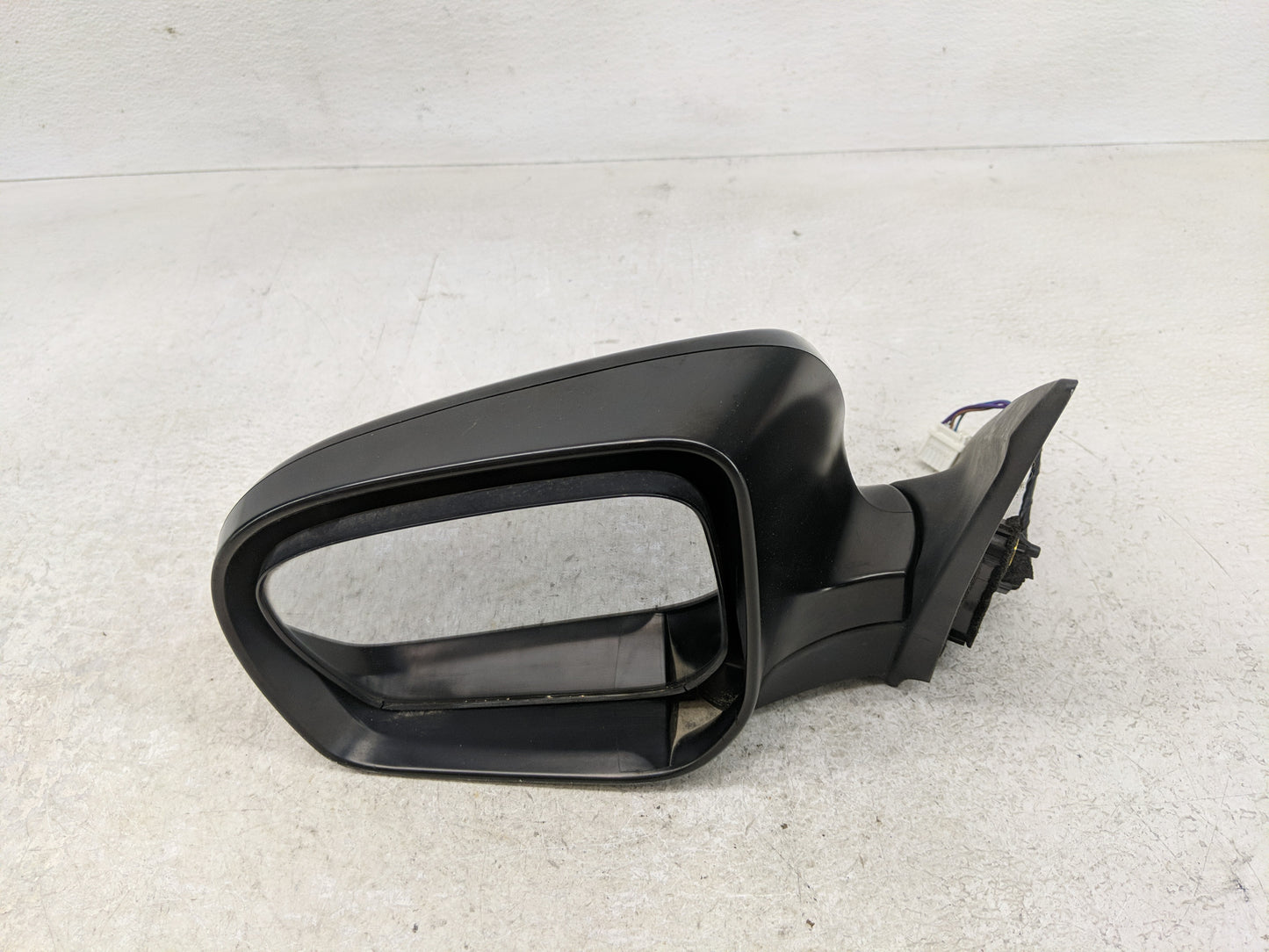 2011 Subaru Forester Driver Side View Mirror - Left Door Mirror OEM Used - Oemusedautoparts1.com