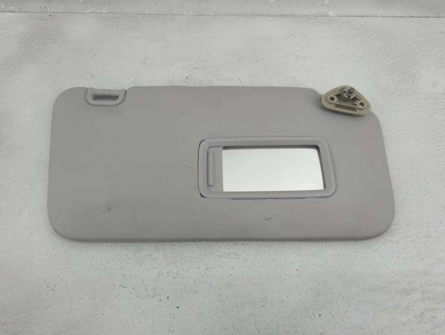 2011 Subaru Forester Sun Visor Shade Replacement Passenger Right Mirror Fits OEM Used Auto Parts - Oemusedautoparts1.com