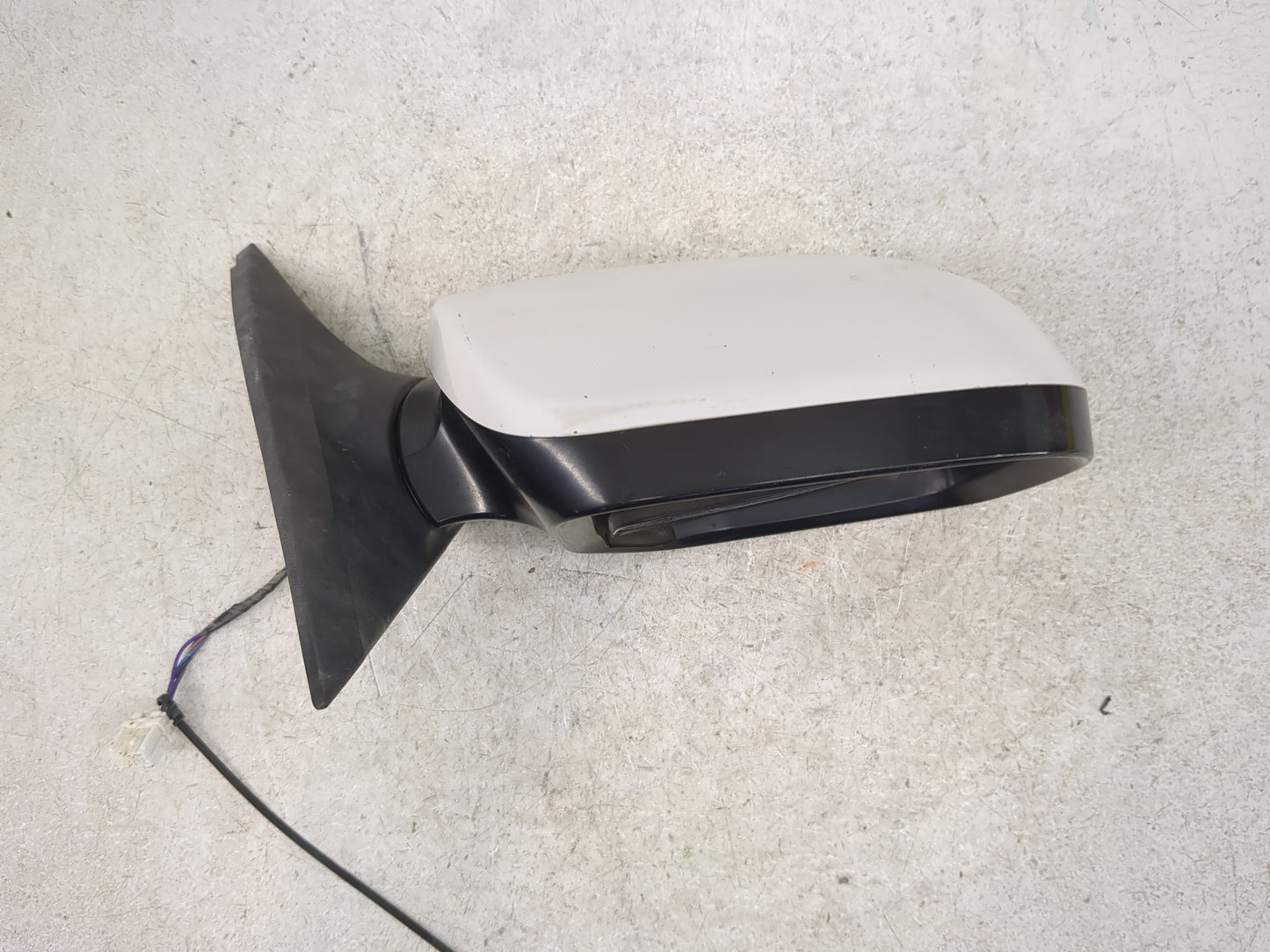 2011 Subaru Forester Passenger Side View Mirror - Right Door Mirror OEM Used - Oemusedautoparts1.com