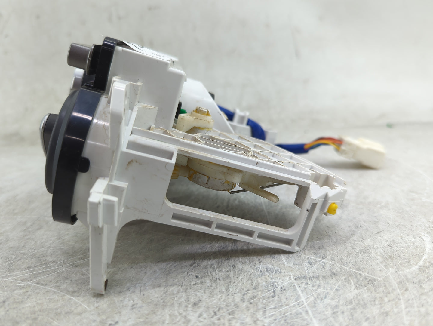 2011 Subaru Forester Climate Control Module Temperature AC/Heater Replacement P/N:T100633BK 72311SC050 Fits OEM Used Auto Pa