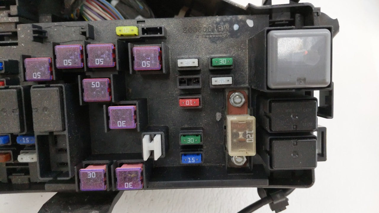2010-2013 Subaru Forester Fusebox Fuse Box Panel Relay Module P/N:MB100200B Fits Fits 2010 2011 2012 2013 OEM Used Auto Part