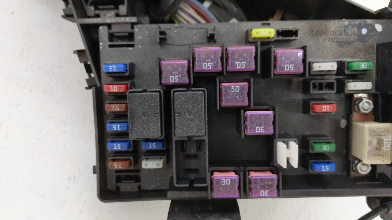 2010-2013 Subaru Forester Fusebox Fuse Box Panel Relay Module P/N:MB100200B Fits Fits 2010 2011 2012 2013 OEM Used Auto Part