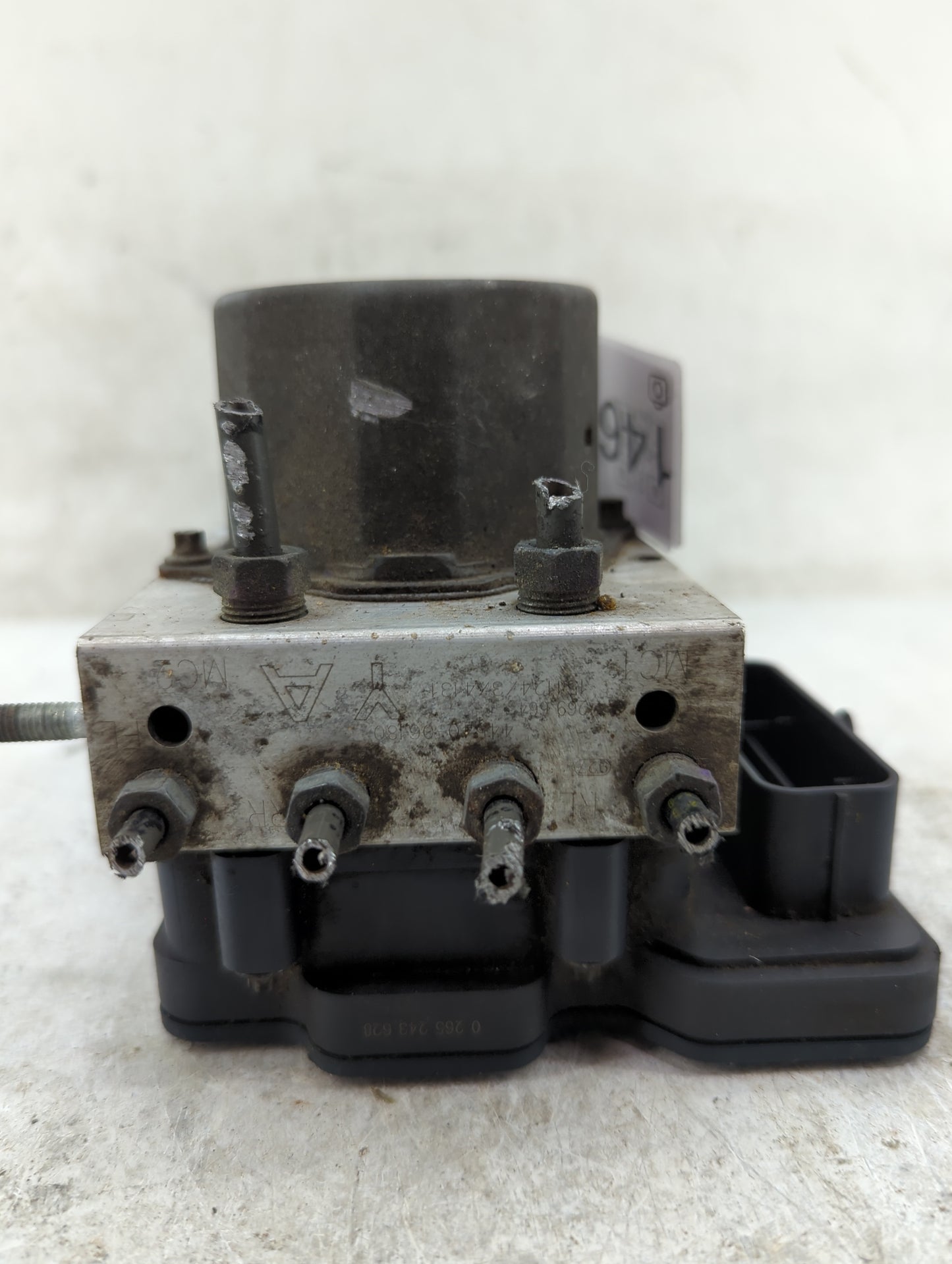 2011 Subaru Forester ABS Pump Control Module Replacement P/N:0265956211 2265106527, 0265243828 Fits OEM Used Auto Parts - Oe