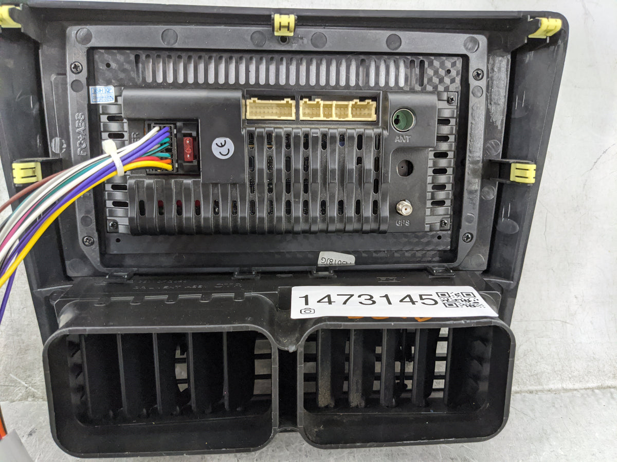 2011 Subaru Forester Radio AM FM Cd Player Receiver Replacement OEM Used Auto Parts - Oemusedautoparts1.com