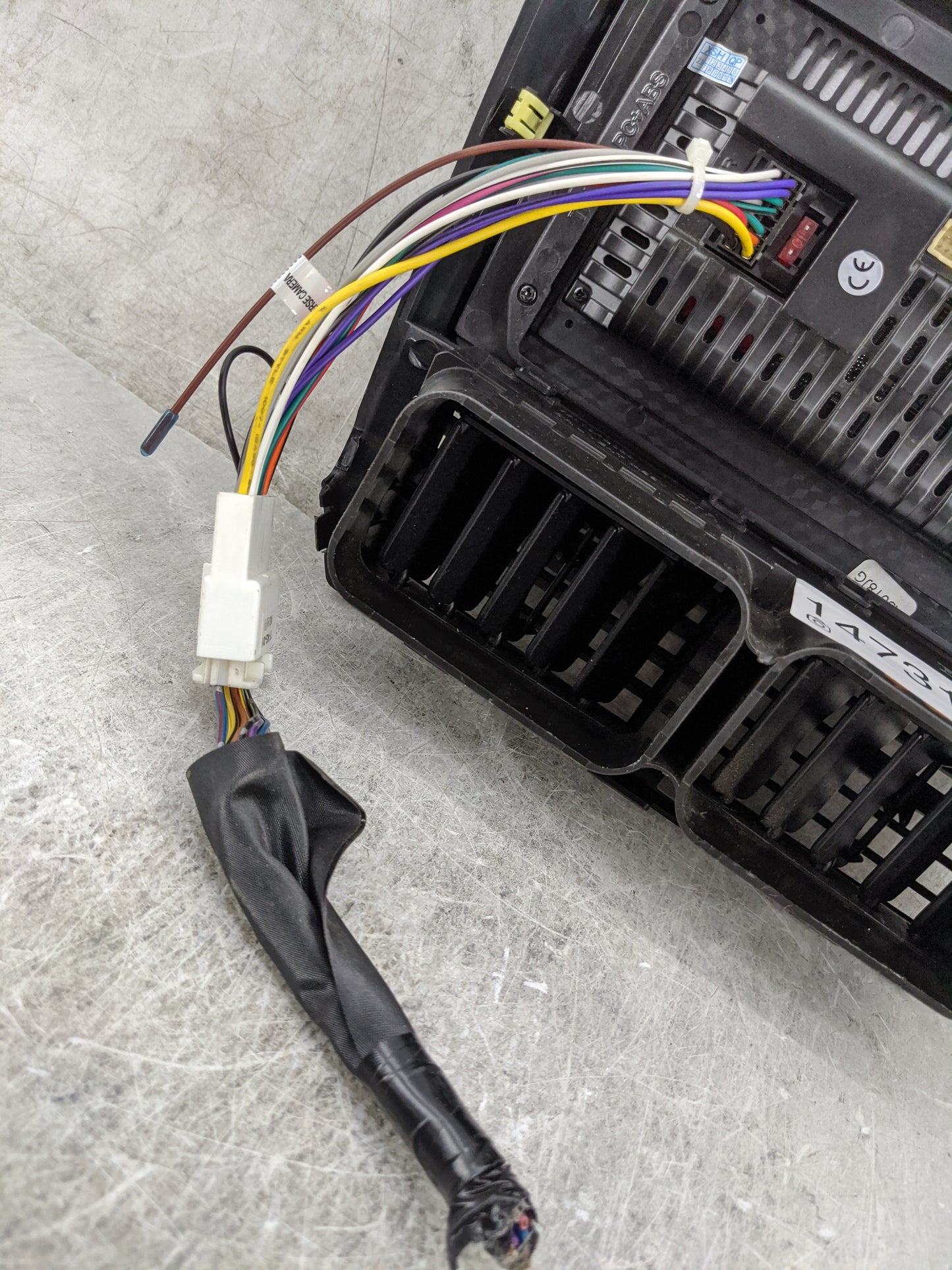 2011 Subaru Forester Radio AM FM Cd Player Receiver Replacement Fits OEM Used Auto Parts - Oemusedautoparts1.com