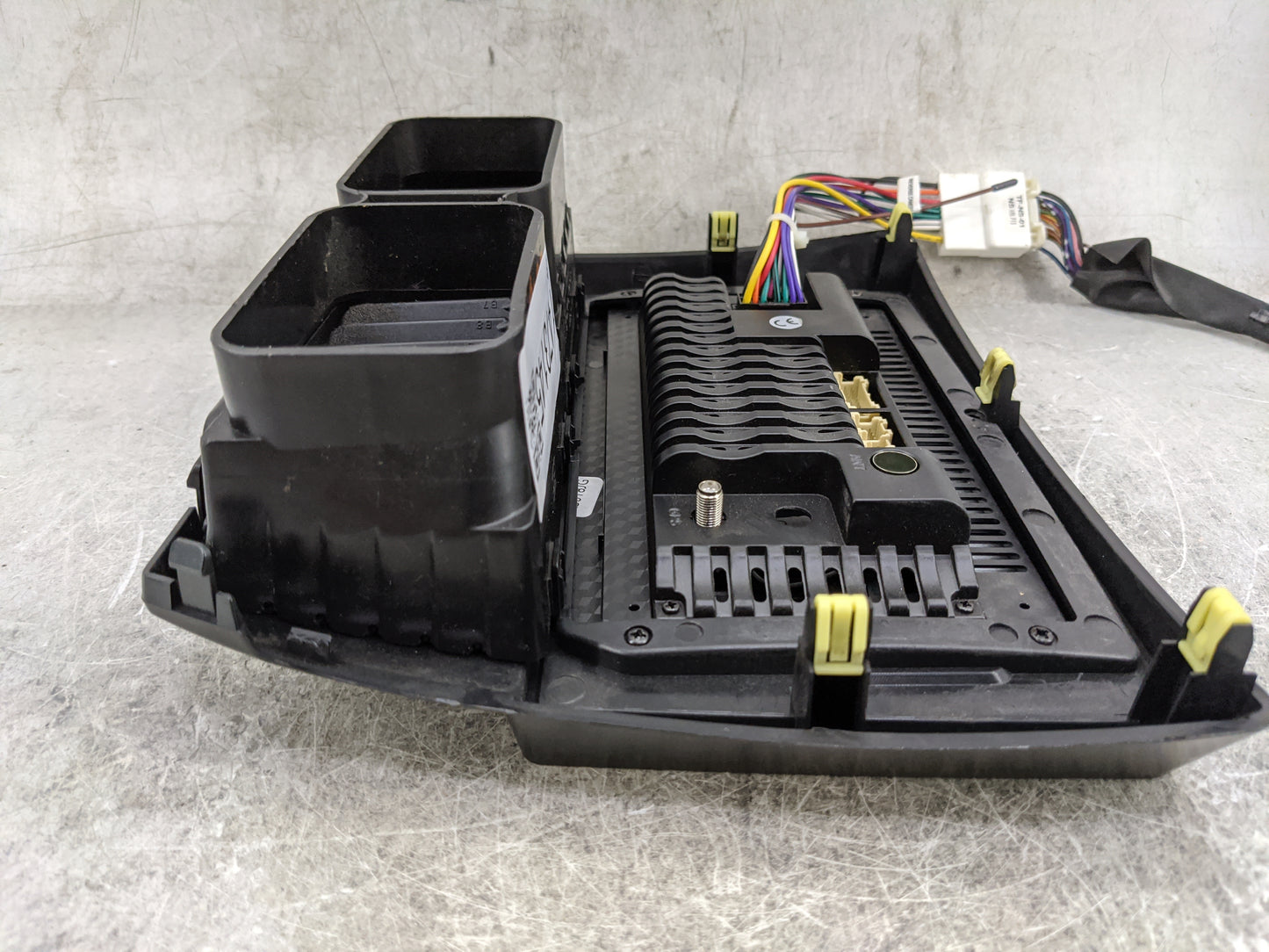 2011 Subaru Forester Radio AM FM Cd Player Receiver Replacement Fits OEM Used Auto Parts - Oemusedautoparts1.com