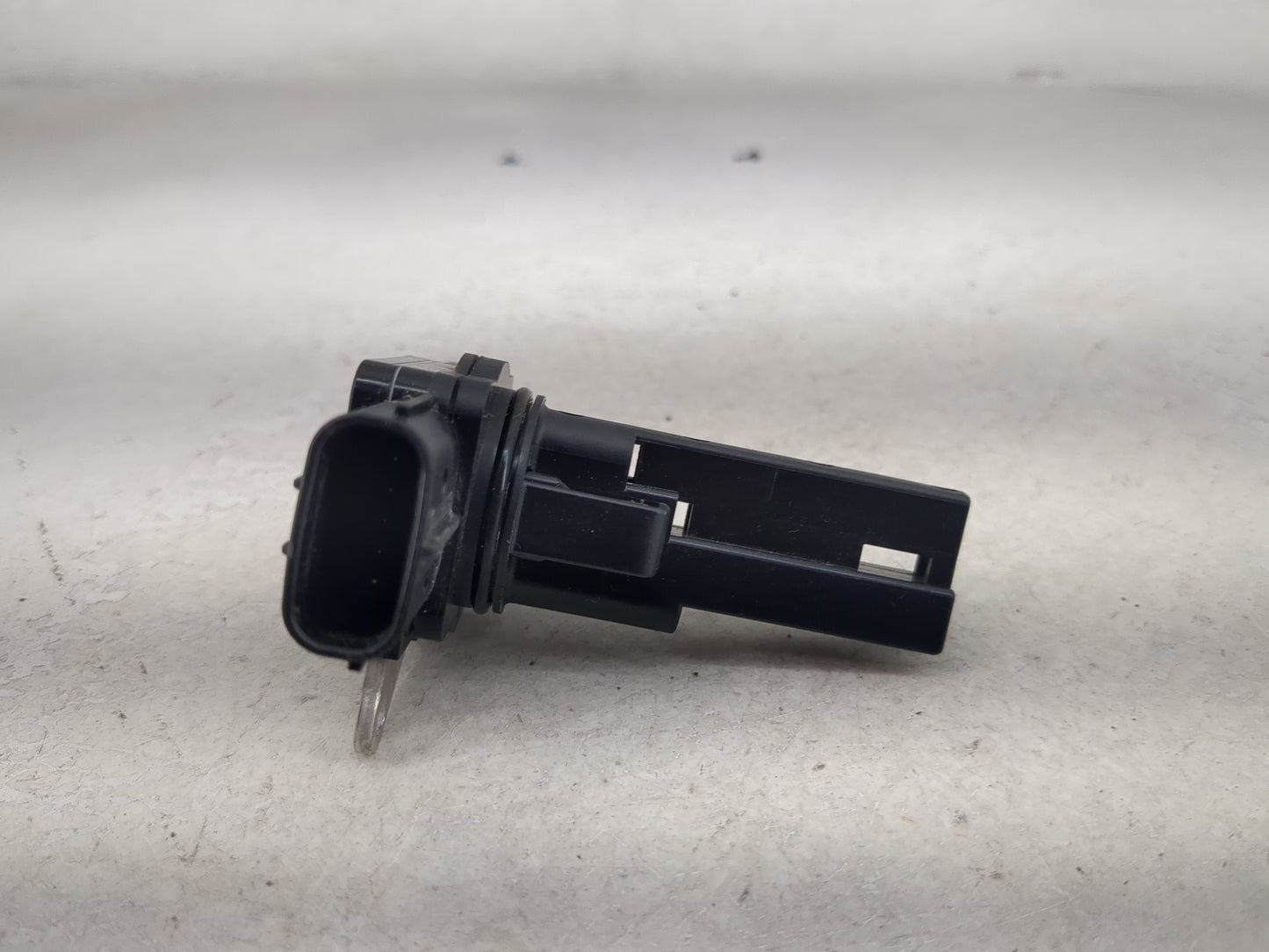 2014-2018 Subaru Forester Mass Air Flow Meter Maf 1485882 - Oemusedautoparts1.com