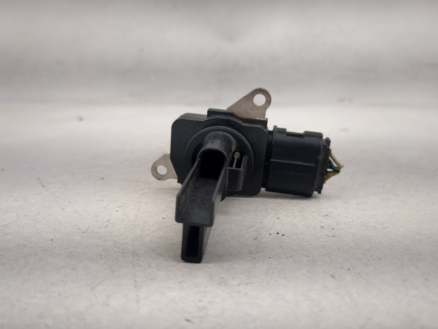 2014-2018 Subaru Forester Mass Air Flow Meter Maf 1488654 - Oemusedautoparts1.com