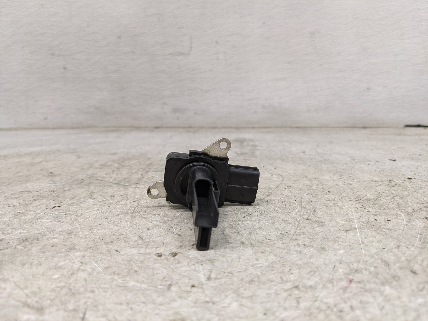 2014-2018 Subaru Forester Mass Air Flow Meter Maf 1489825 - Oemusedautoparts1.com