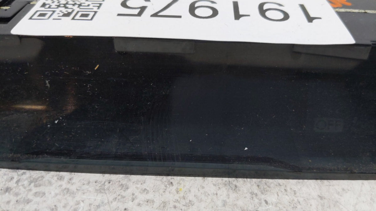2009-2011 Subaru Forester Information Radio Display Screen - Oemusedautoparts1.com