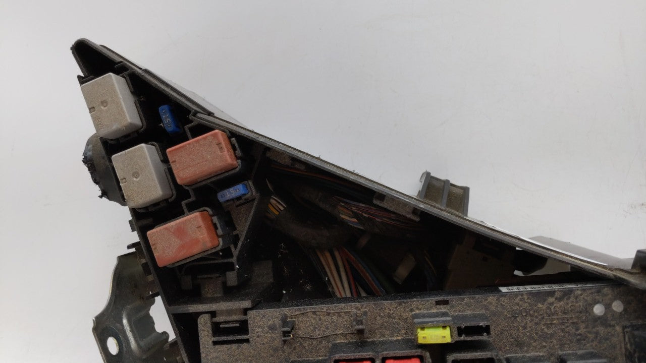 2010-2013 Subaru Forester Fusebox Fuse Box Panel Relay Module P/N:MB100200B MB502095B Fits Fits 2010 2011 2012 2013 OEM Used
