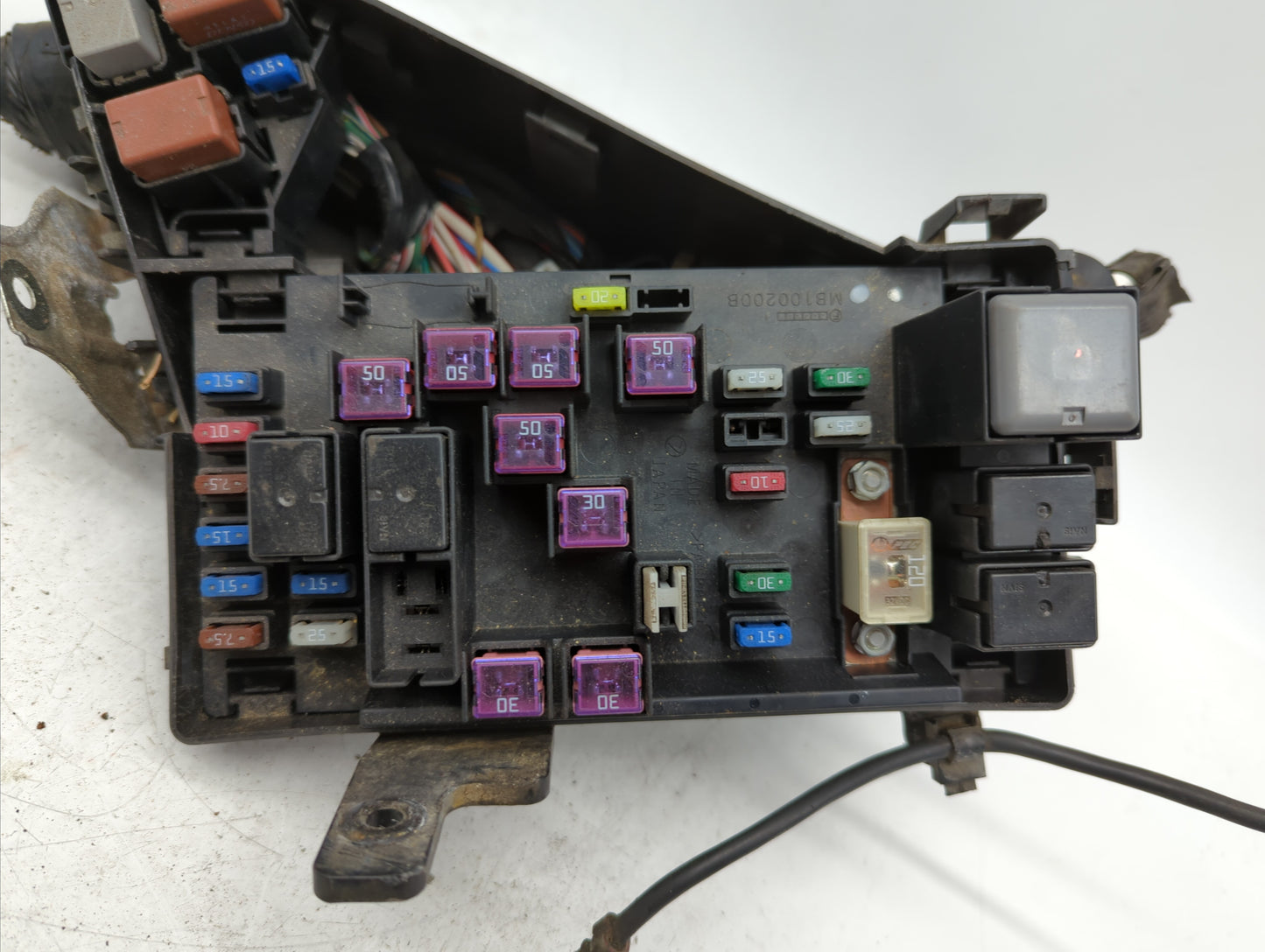 2010-2013 Subaru Forester Fusebox Fuse Box Panel Relay Module P/N:82241SC050 MB100200B, MB502095B Fits Fits 2010 2011 2012 2