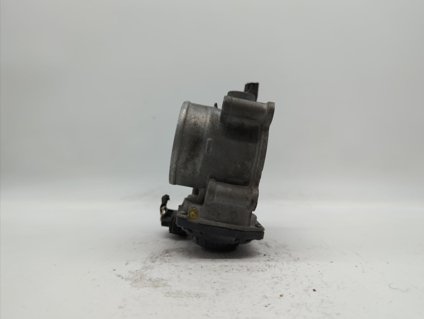 2011-2017 Subaru Forester Throttle Body P/N:16112AA380 Fits Fits 2011 2012 2013 2014 2015 2016 2017 OEM Used Auto Parts - Oe