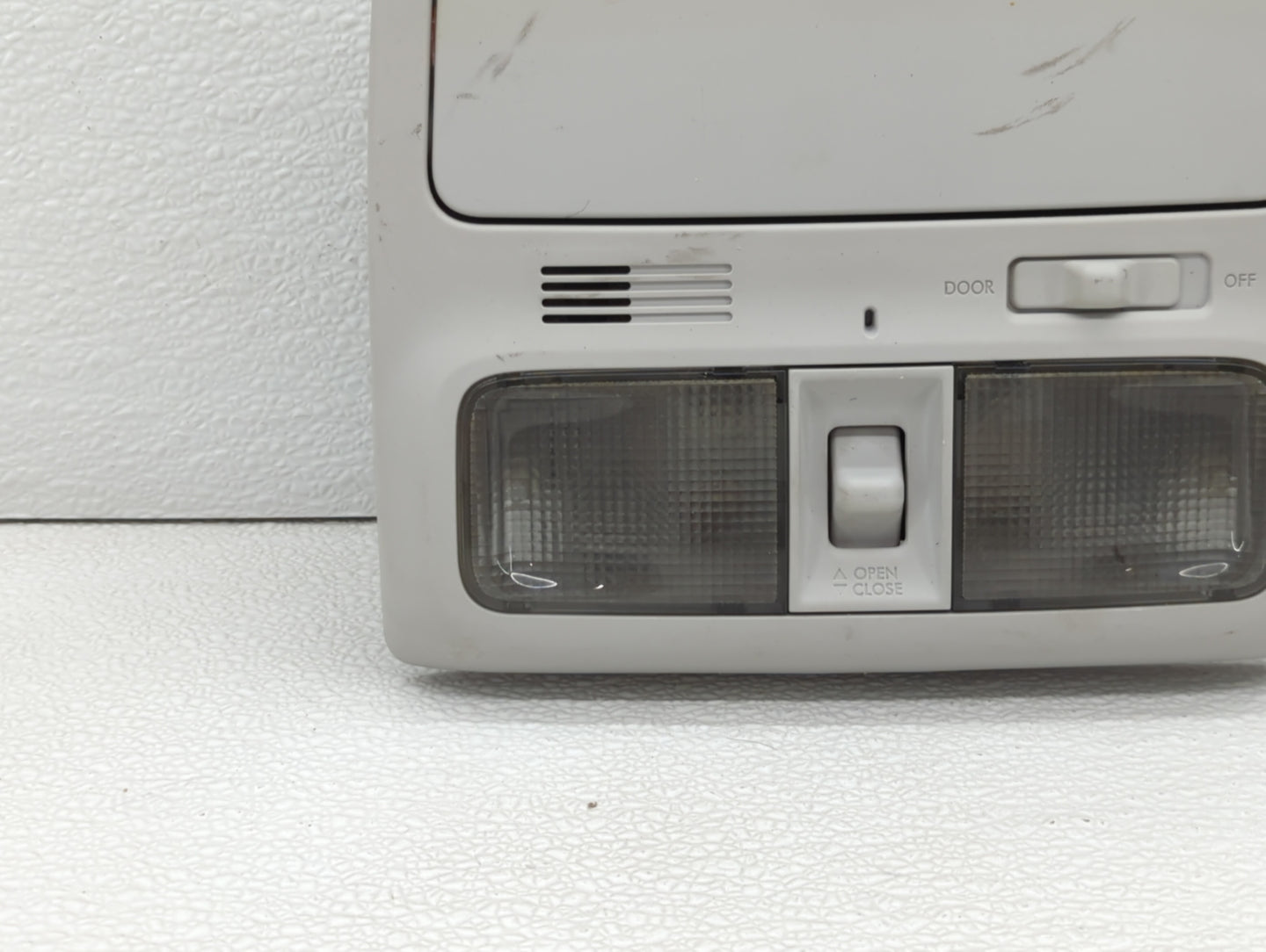 2011 Subaru Forester Overhead Roof Console Grey - Oemusedautoparts1.com