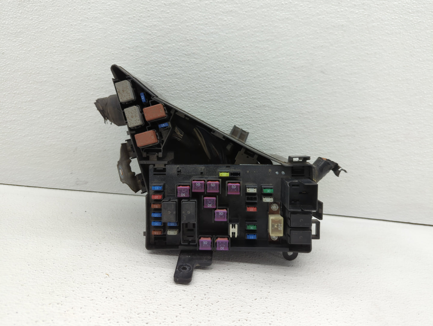 2010-2013 Subaru Forester Fusebox Fuse Box Panel Relay Module P/N:MB502096B MB100200B, MB502095B Fits Fits 2010 2011 2012 20