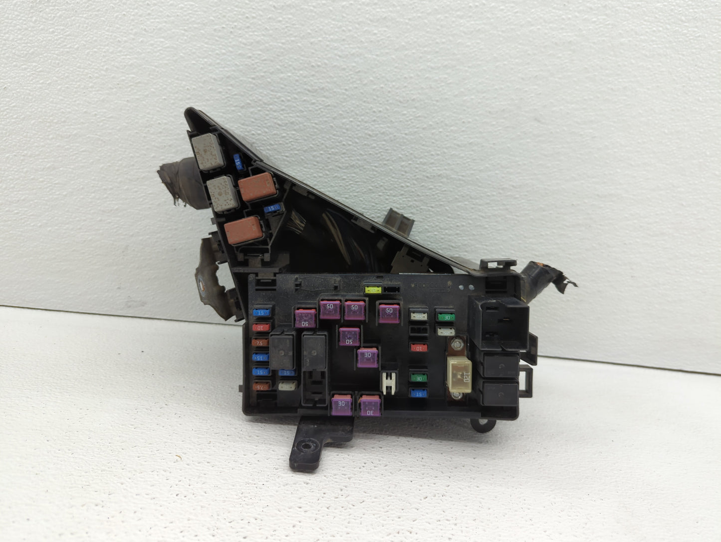 2010-2013 Subaru Forester Fusebox Fuse Box Panel Relay Module P/N:MB502096B MB100200B, MB502095B Fits Fits 2010 2011 2012 20