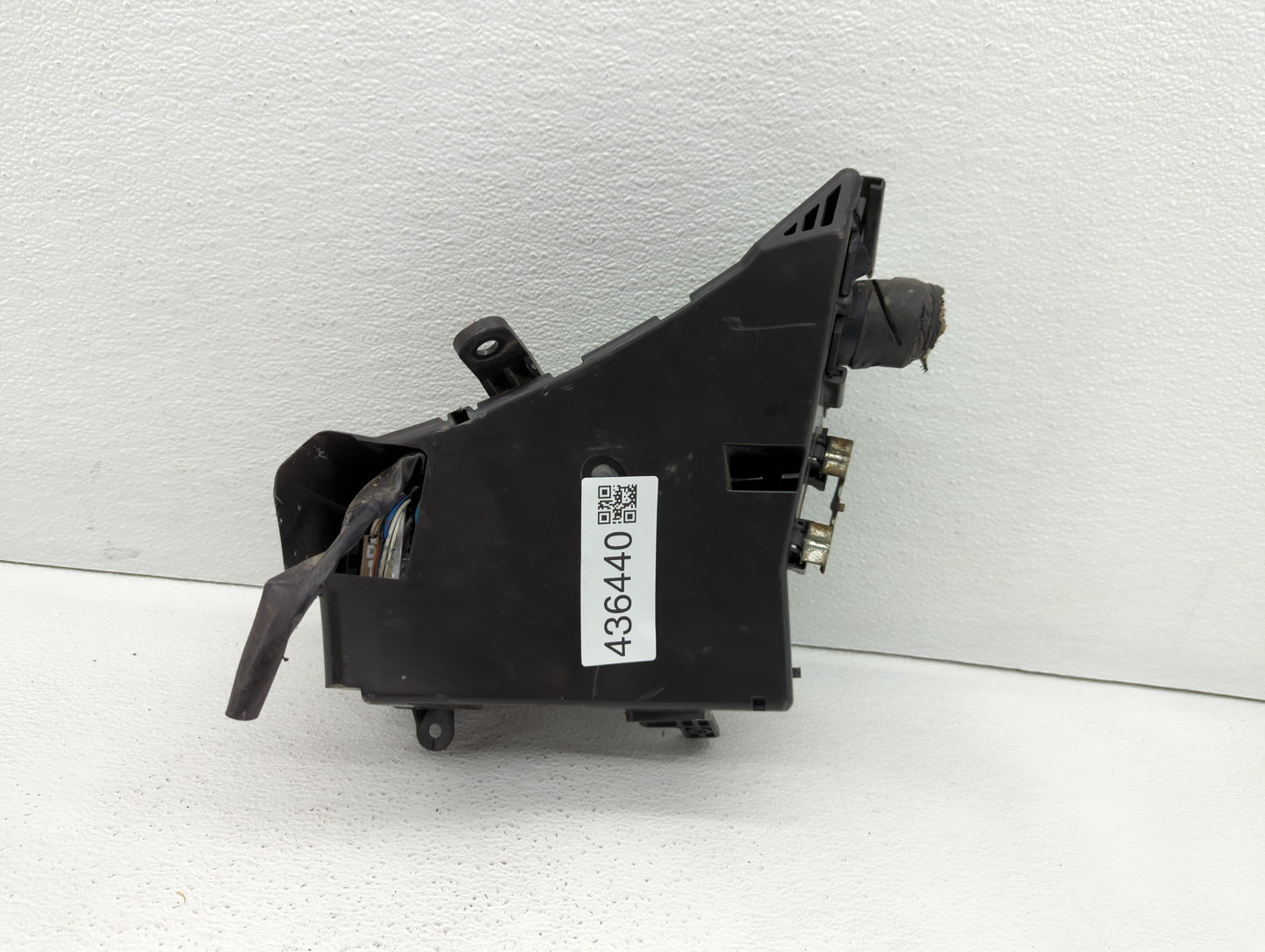 2010-2013 Subaru Forester Fusebox Fuse Box Panel Relay Module P/N:MB502096B MB100200B, MB502095B Fits Fits 2010 2011 2012 20