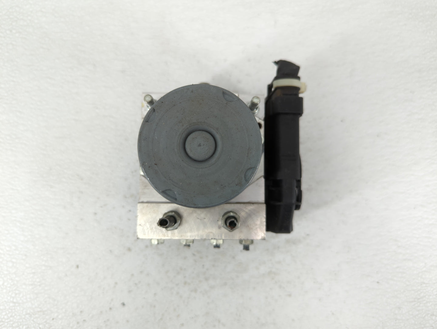 2011 Subaru Forester ABS Pump Control Module Replacement P/N:0 265 251 507 27536SC070 Fits OEM Used Auto Parts - Oemusedauto